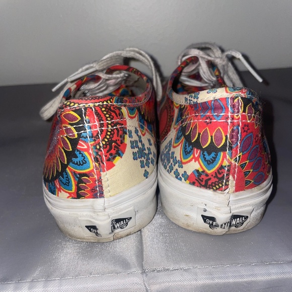 Multicolored Printed Vans - Picture 1 of 3